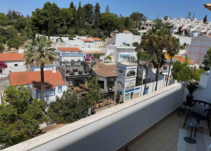 Apartment Colina *
